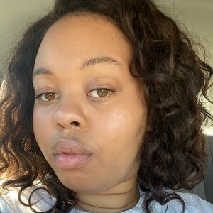 Meet your Posher, Kristin